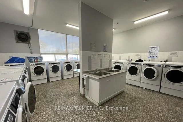 Additional image 22 of 1455 LAWRENCE Ave Unit 1801