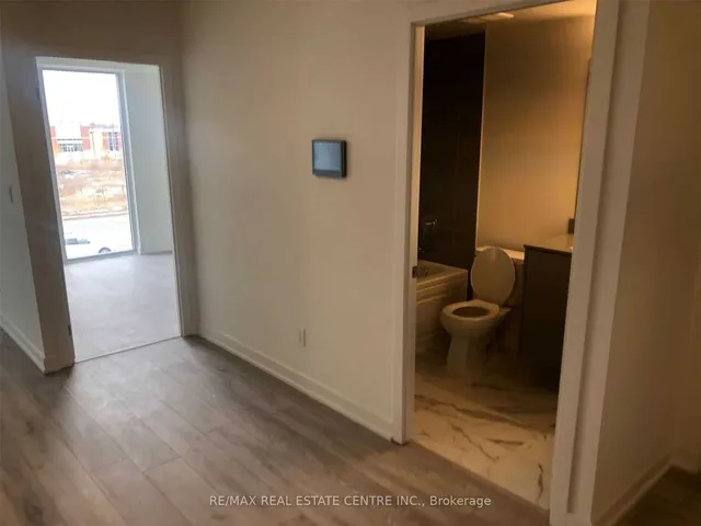 Additional image 7 of 3200 Dakota Common Unit B310