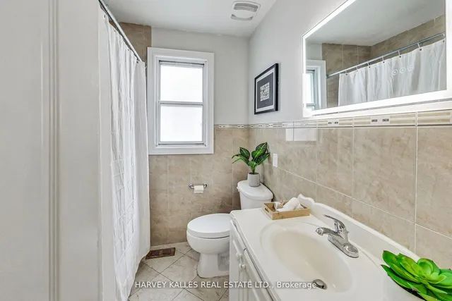 Additional image 15 of 60 Newton Dr