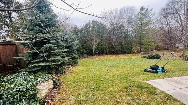 Additional image 22 of 1288 DE QUINCY Cres