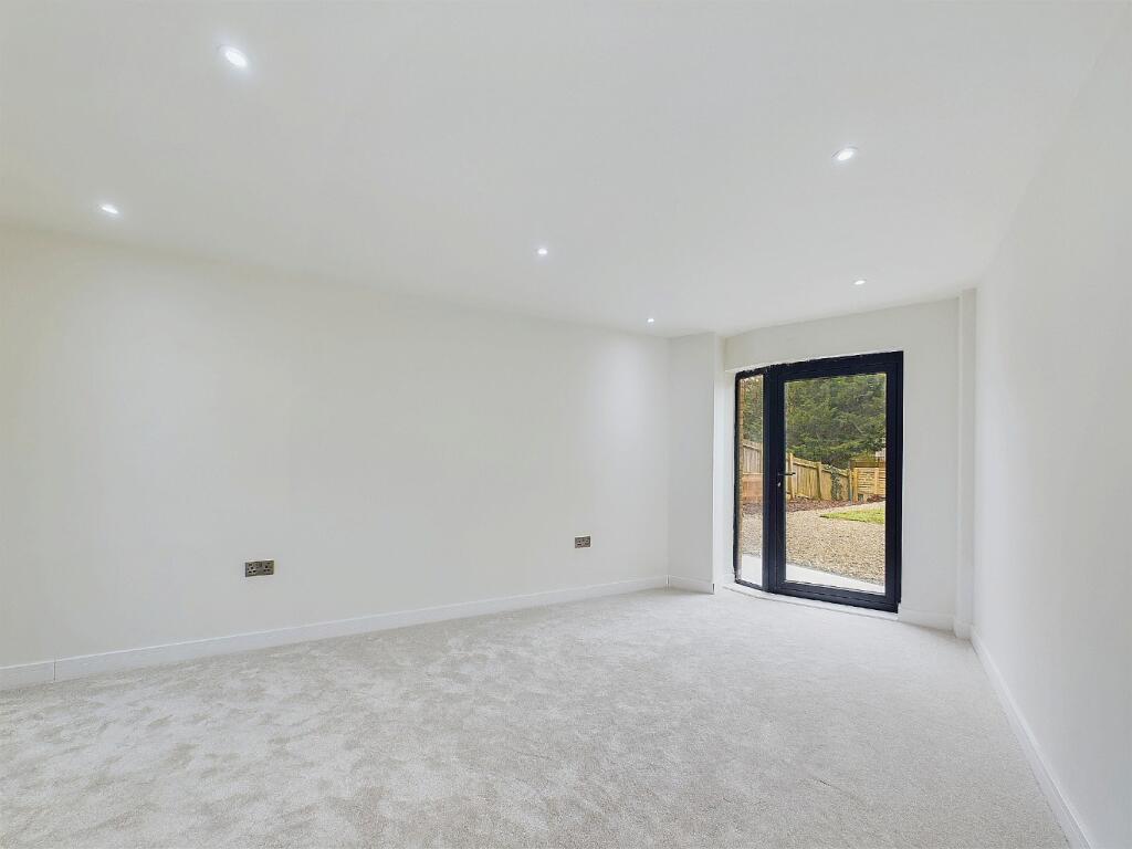 Additional image 3 of Silver Leaves, Southill Road, Chislehurst, Kent, BR7 5EE