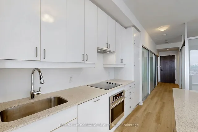 Additional image 13 of 426 University Ave Unit 2502