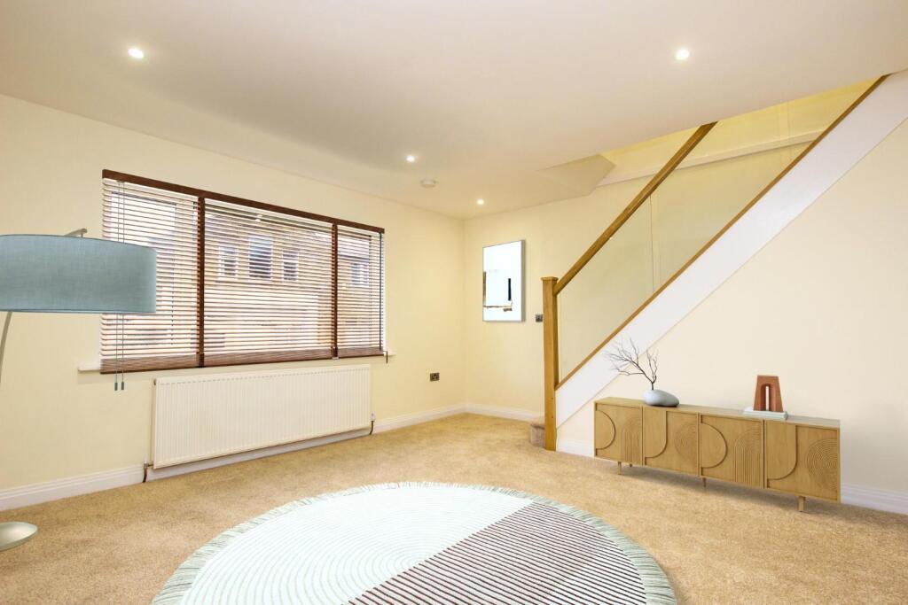 Additional image 8 of 'Rosedean' Sunnyhurst Lane