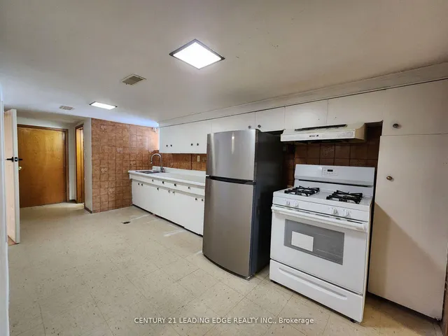 Additional image 7 of 1117 Glencairn Ave