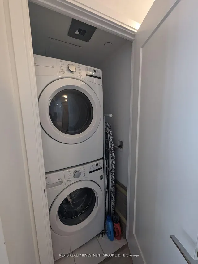 Additional image 19 of 70 Annie Craig Dr Unit 304