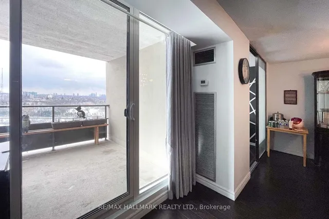 Additional image 12 of 75 Emmett Ave Unit 1815