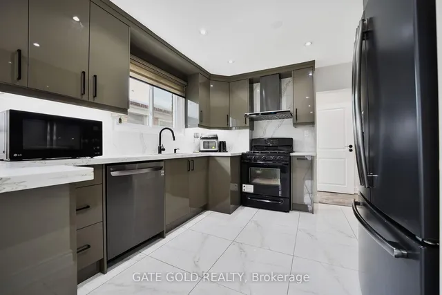 Additional image 15 of 40 Tealham Dr