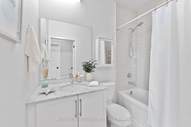 Additional image 23 of 840 Queens Plate Dr Unit 104