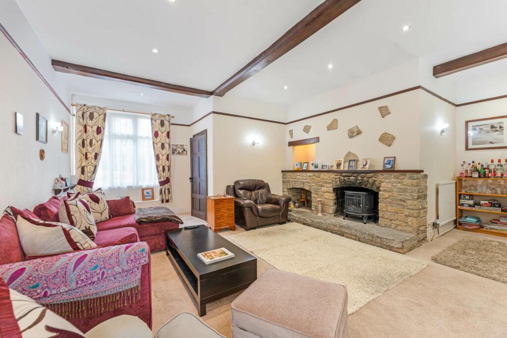 Additional image 5 of Woodland Road, South Ward - Grand Property!