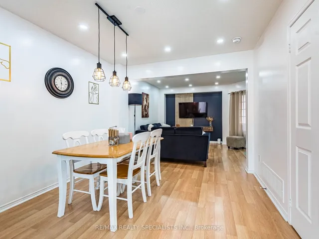 Additional image 16 of 46 MCCLEAVE Cres