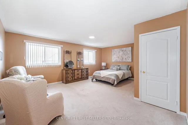 Additional image 29 of 6171 Rowers Cres