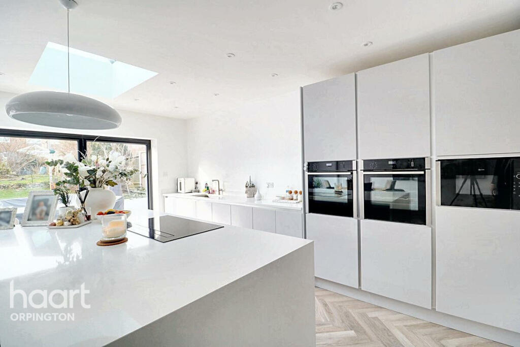 Additional image 16 of Sevenoaks Way, Orpington