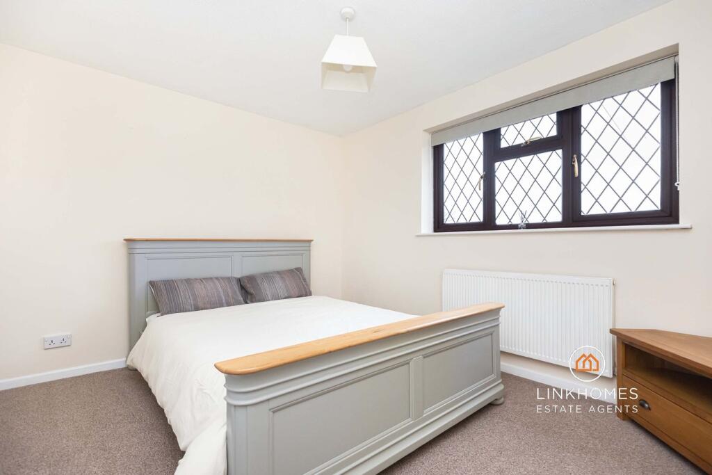 Additional image 18 of Viscount Walk, Bournemouth, BH11