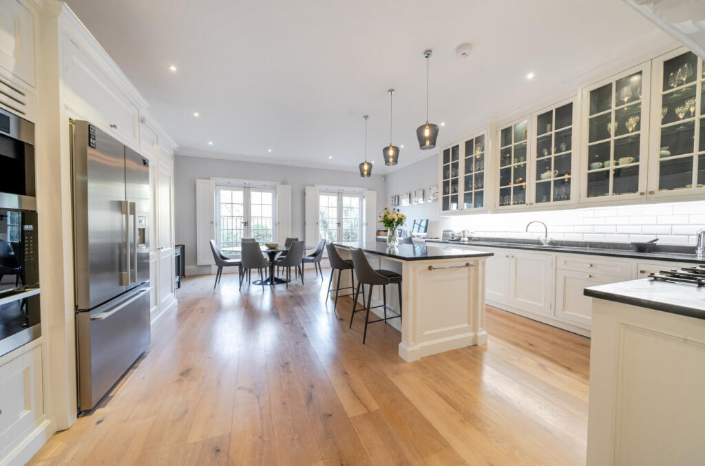 Additional image 9 of Woodclyffe Drive, Chislehurst, Kent, BR7