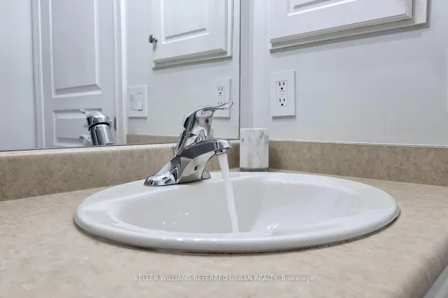 Additional image 21 of 1415 Lawrence Ave Unit 214