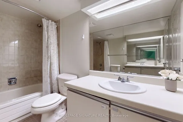 Additional image 26 of 360 Bloor St Unit 1107