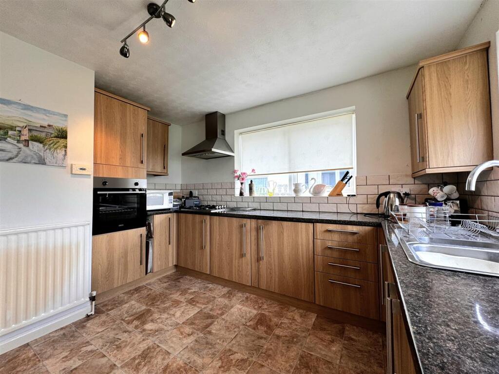 Additional image 9 of Combe Rise, Willingdon, BN20 9LN