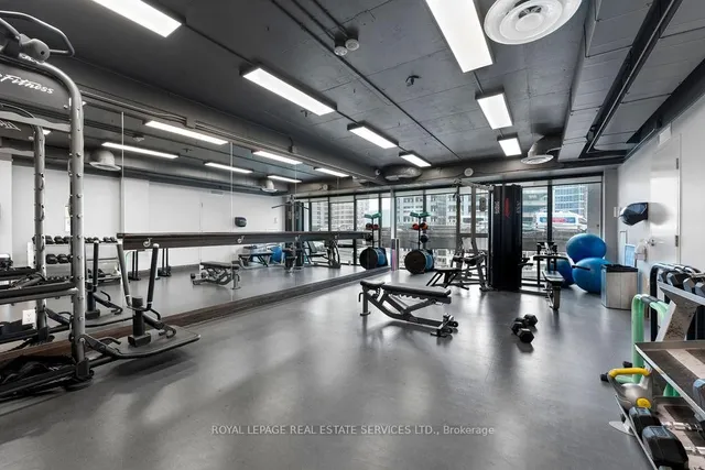 Additional image 22 of 19 Grand Trunk Cres Unit 3709