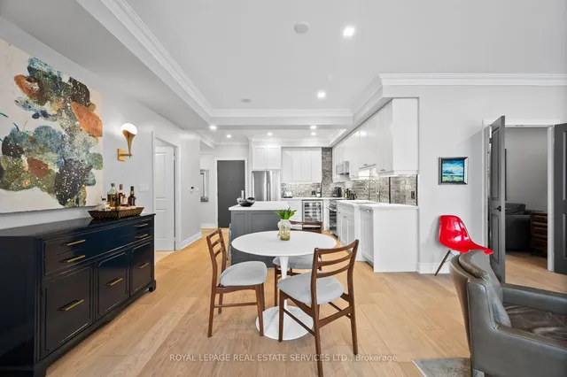 Additional image 6 of 25 Earlington Ave Unit #422