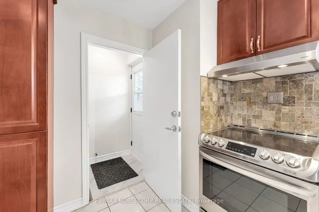 Additional image 10 of 4230 Bloor St