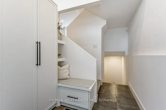 Additional image 4 of 121 Birch Ave