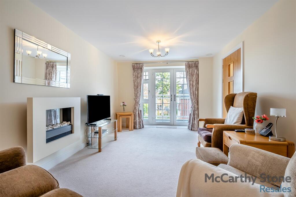 Additional image 3 of Brueton Place, 218 - 220 Blossomfield Road, Solihull, West Midlands, B91 1PT