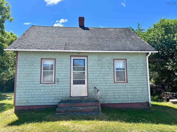 Additional image 3 of 101 Clements St, Shelburne, NS B0T 1W0