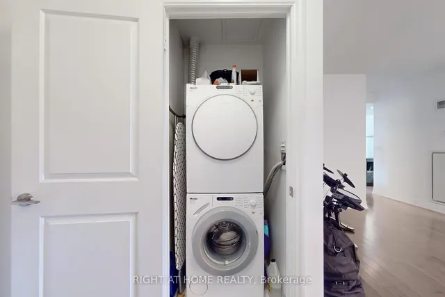 Additional image 18 of 8 The Esplanade St Unit 1802