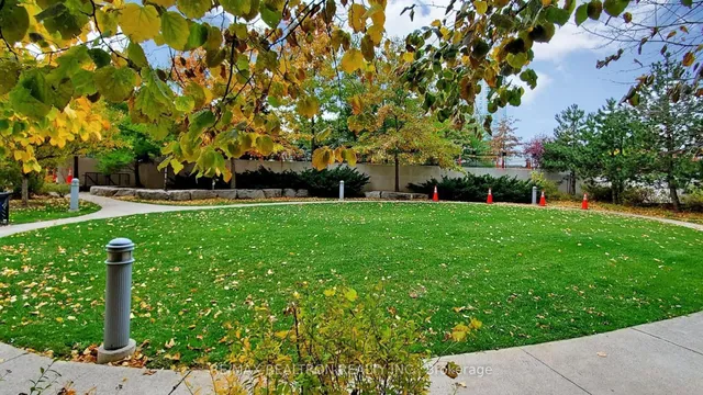 Additional image 39 of 68 Grangeway Ave Unit 2208