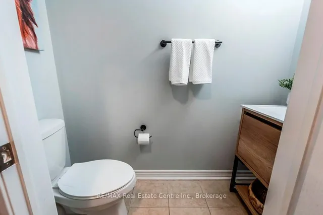 Additional image 15 of 4128 Galileo Common