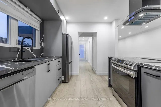 Additional image 20 of 67 Thurrock Rd