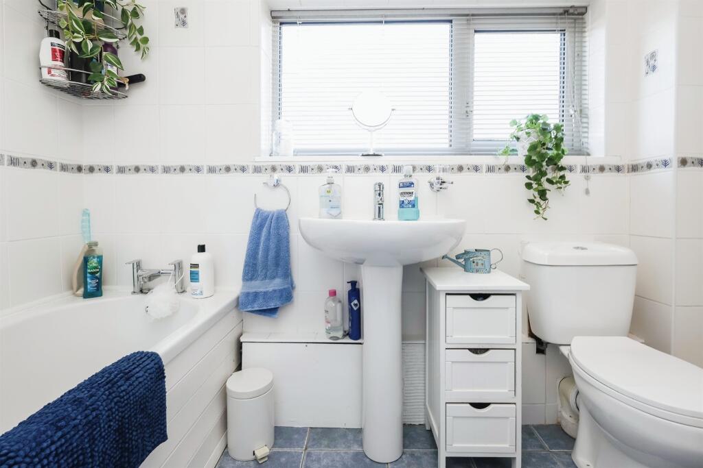 Additional image 12 of Bell Close, BIRMINGHAM