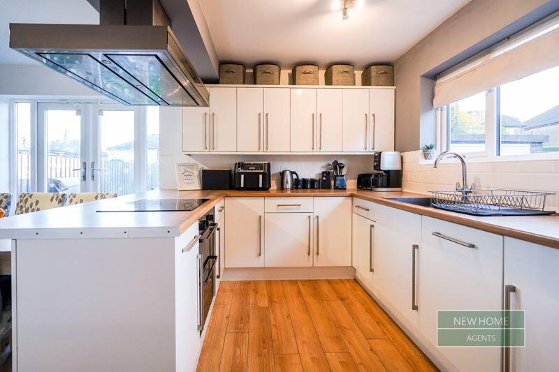 Additional image 4 of Moorside Gardens, Bradford, BD2 3RE