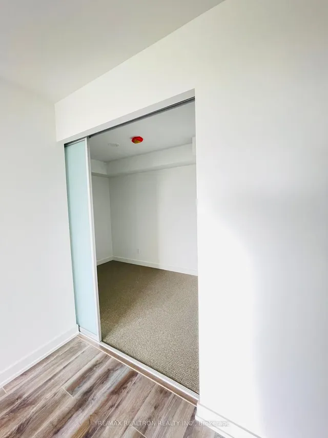 Additional image 12 of 120 Varna Dr Unit 1007