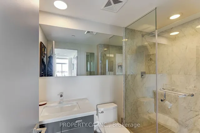 Additional image 14 of 32 Davenport Rd Unit 1708