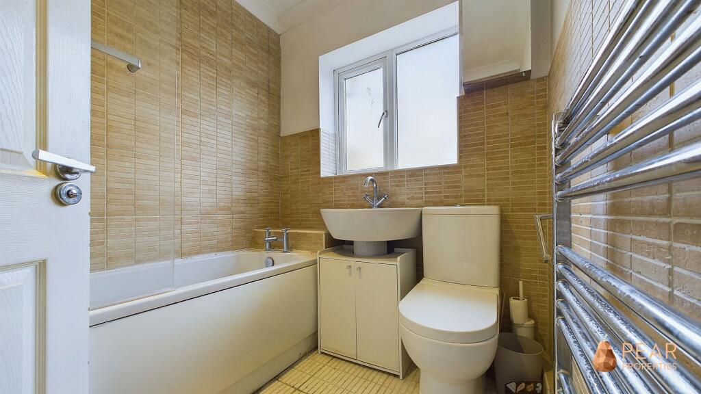 Additional image 9 of Greenways Crescent, Shoreham-By-Sea, BN43