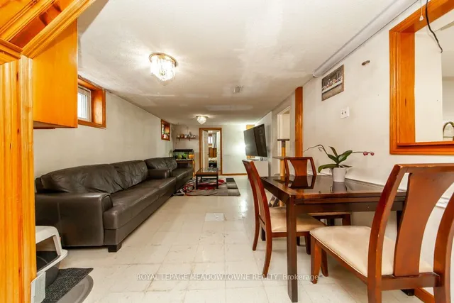 Additional image 30 of 47 Jodphur Ave