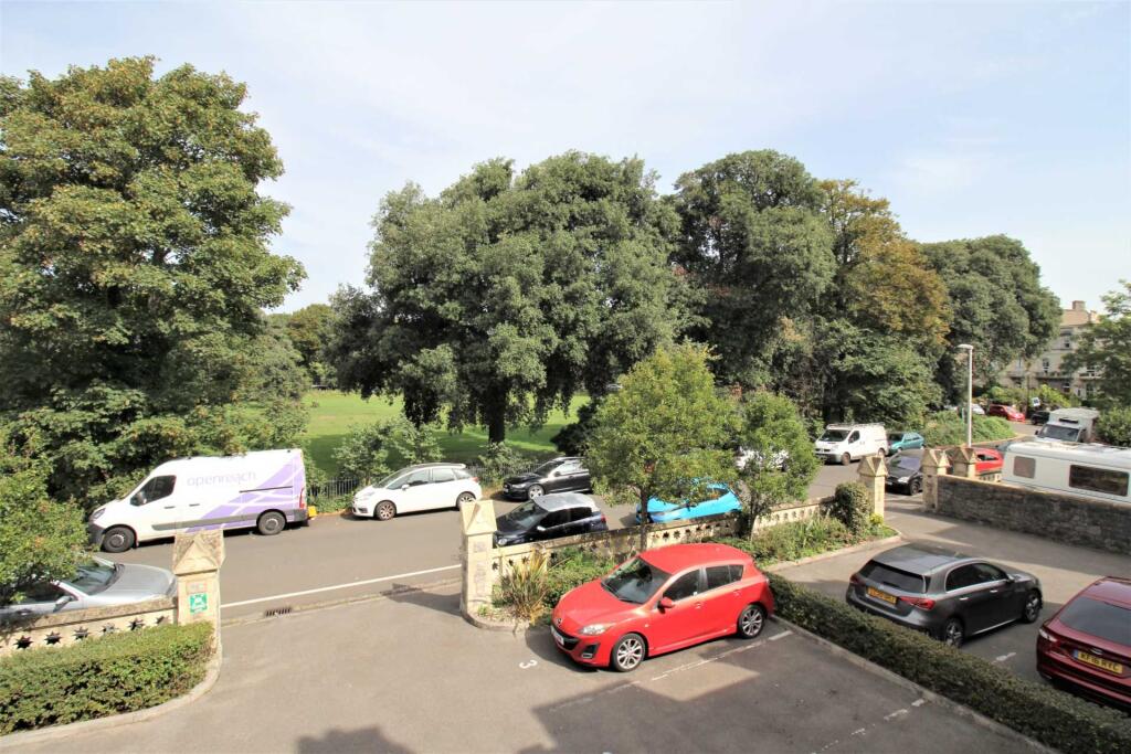 Additional image 9 of Ellenborough Park South, Southward