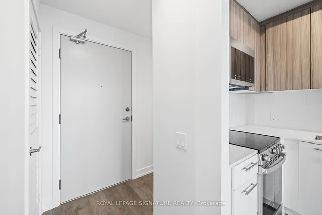 Additional image 3 of 215 Veterans Dr Unit 1005