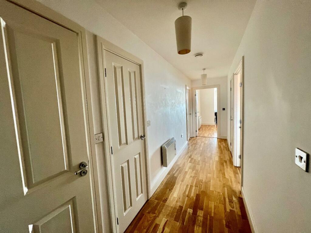 Additional image 3 of Esplanade, Porthcawl, Bridgend County Borough, CF36 3YE