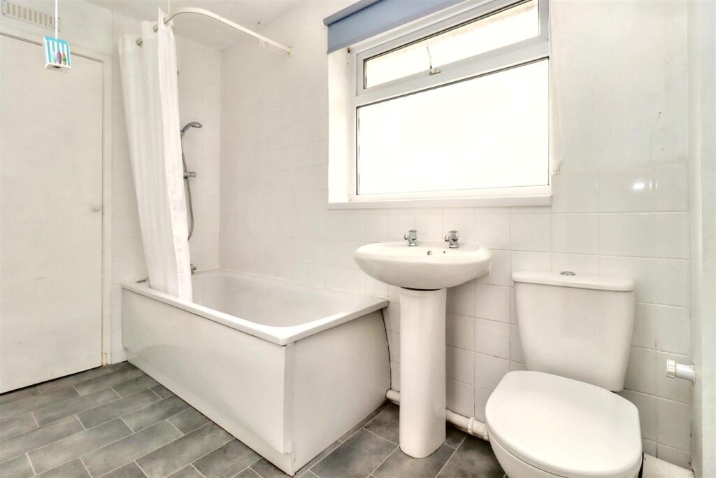 Additional image 5 of Close to riverbank walks in Clevedon