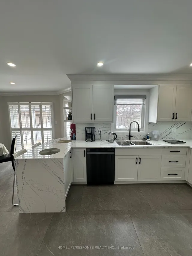 Additional image 9 of 3215 SHADETREE Dr