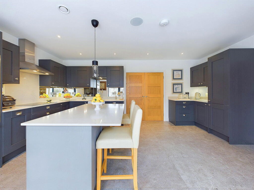 Additional image 4 of Swallows Gate, Angmering, Littlehampton, BN16