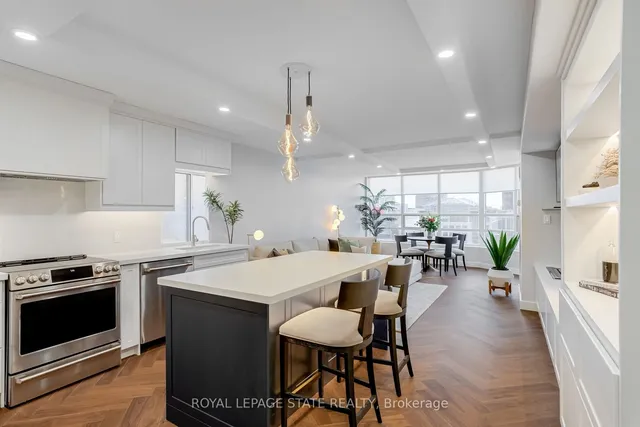 Additional image 14 of 71 Simcoe St Unit 2201