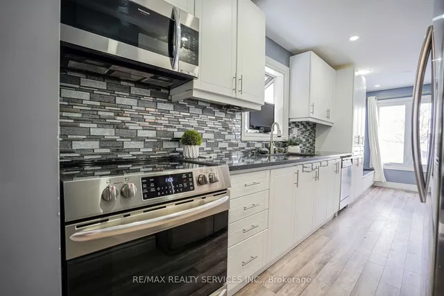 Additional image 6 of 54 Ferri Cres