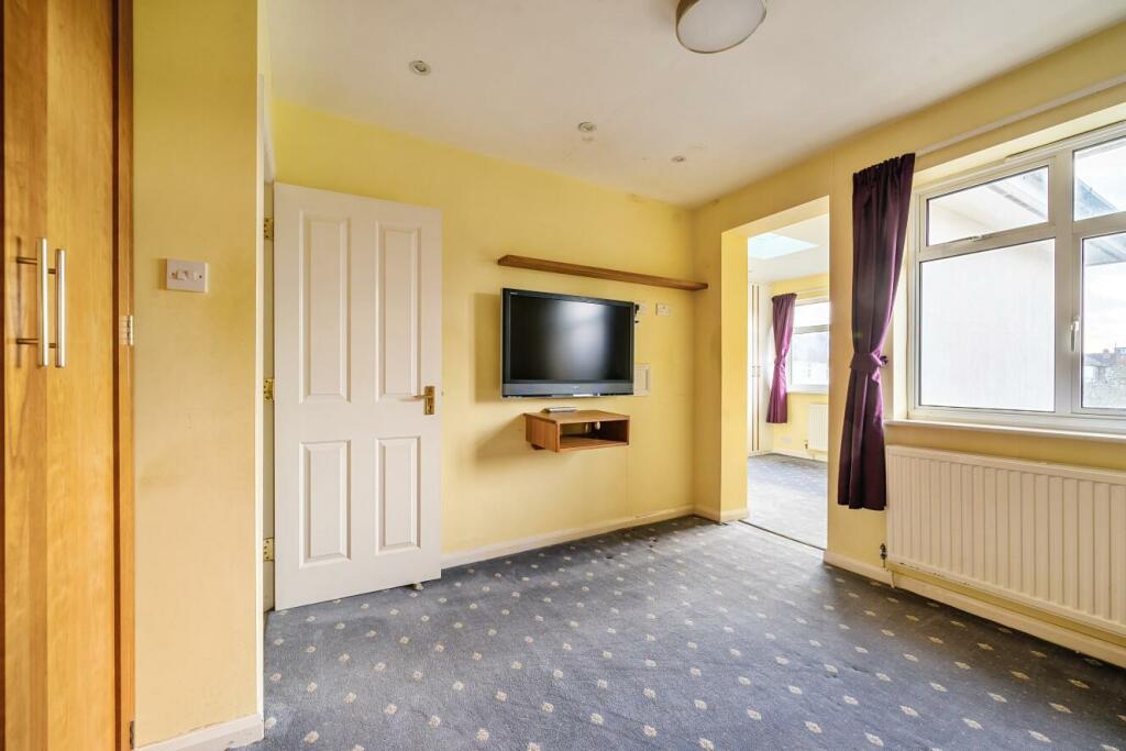 Additional image 6 of Chatham Avenue, Hayes