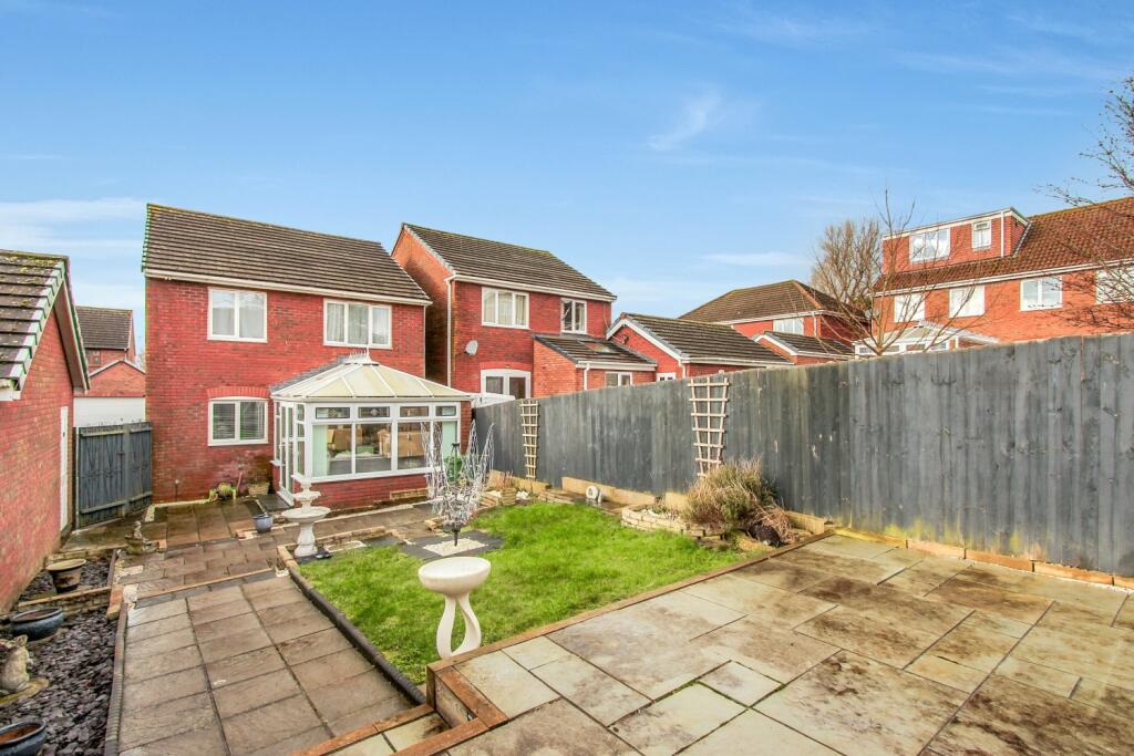 Additional image 15 of 57 College Green, Yeovil