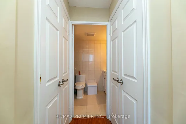 Additional image 30 of 10 Markbrook Lane Unit 1009