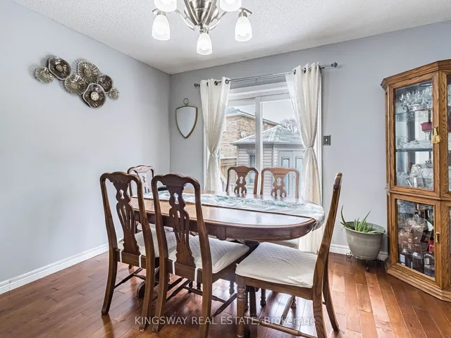 Additional image 16 of 570 Enfield Rd