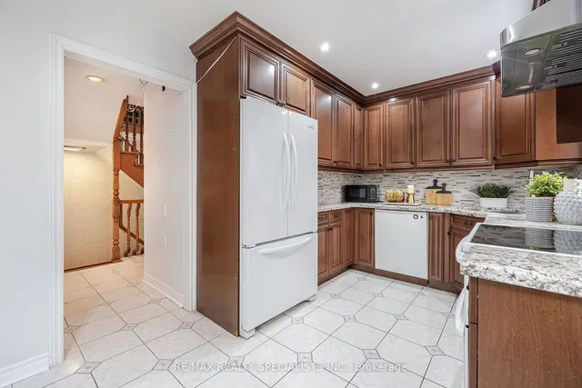 Additional image 11 of 106 Elderwood Pl